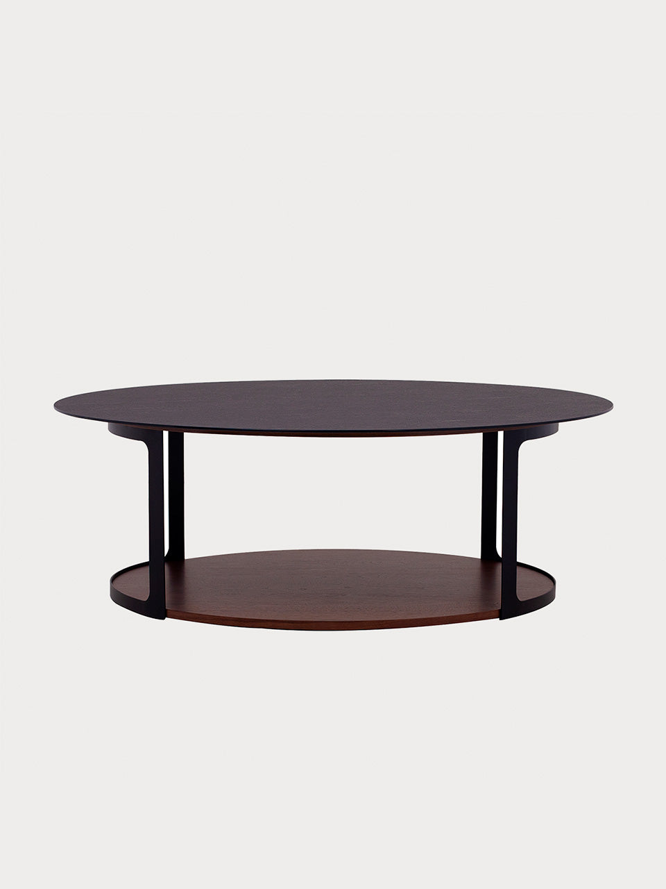 Mesa de madera de nogal vista frontal