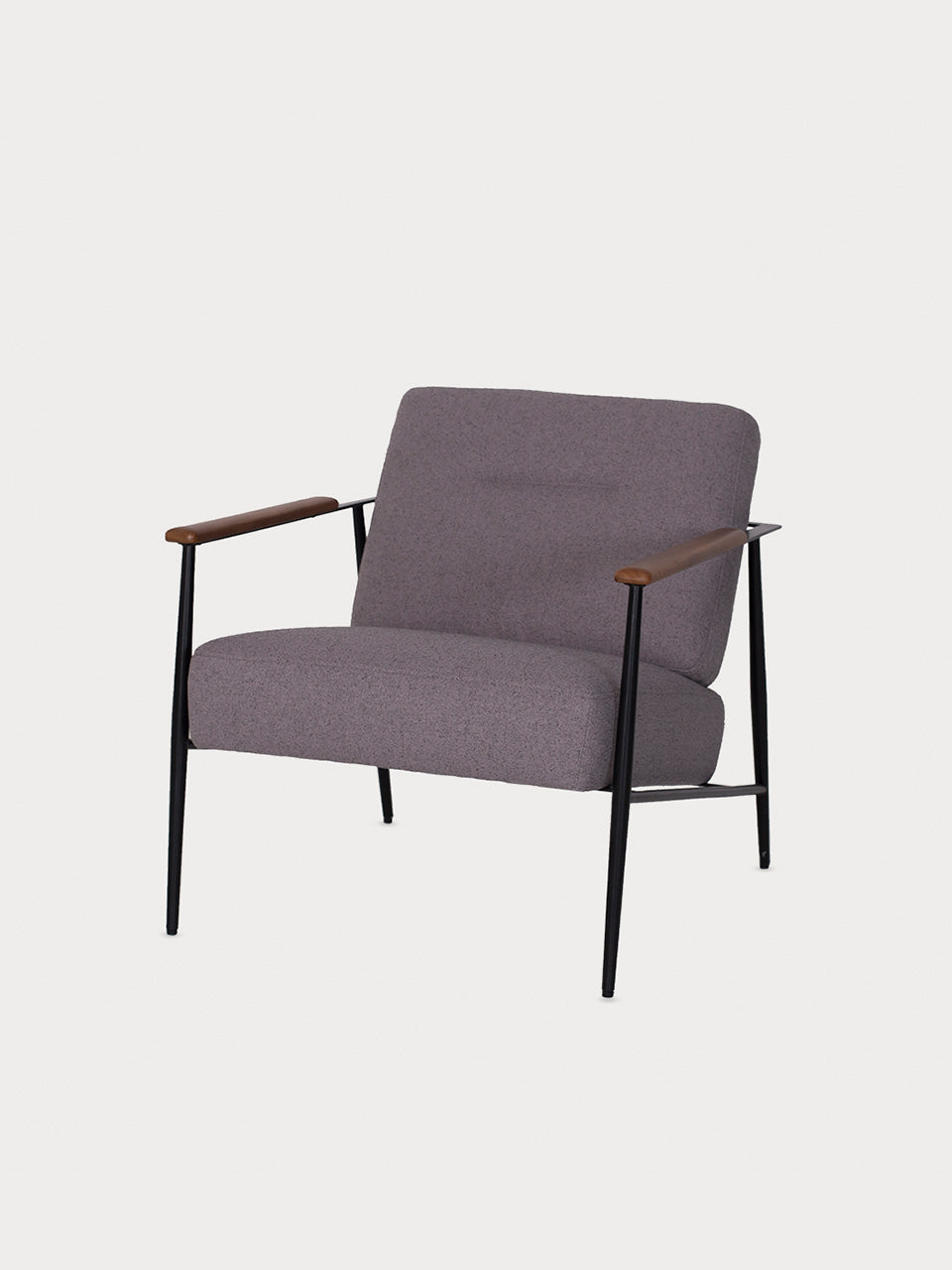 Sillón de tela gris y estructura de metal