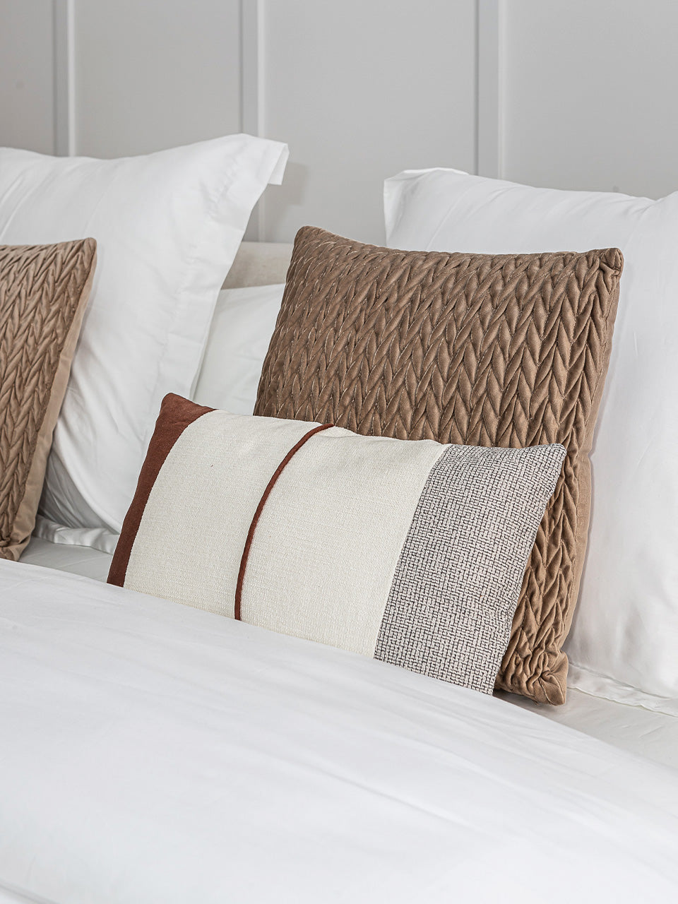 Cojín estampado elegante 30 x 50 cm con relleno incluido