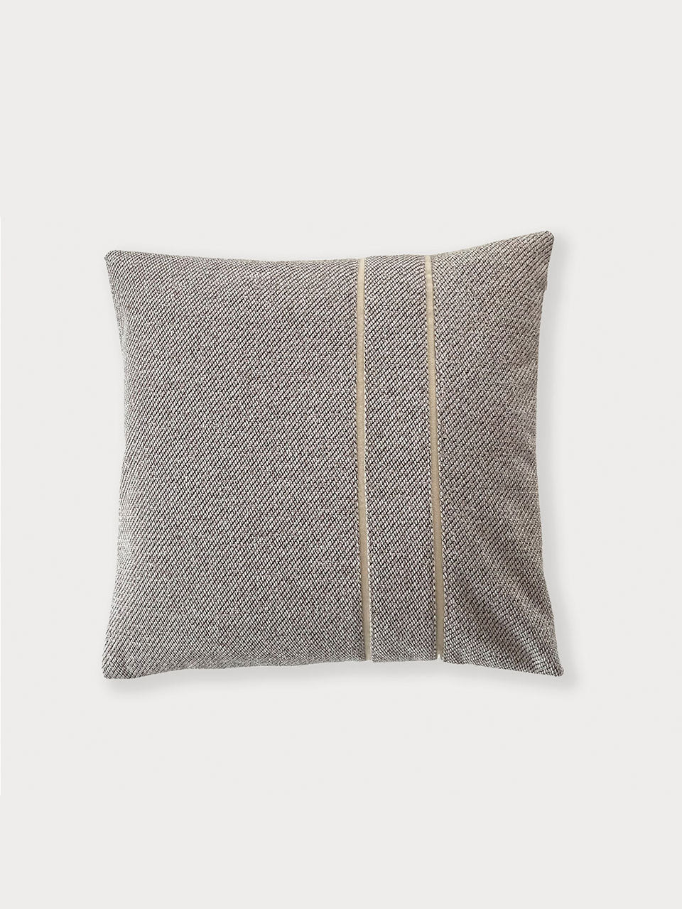 Cojín de chenilla gris con detalles de líneas verticales 60 x 60 cm relleno incluido