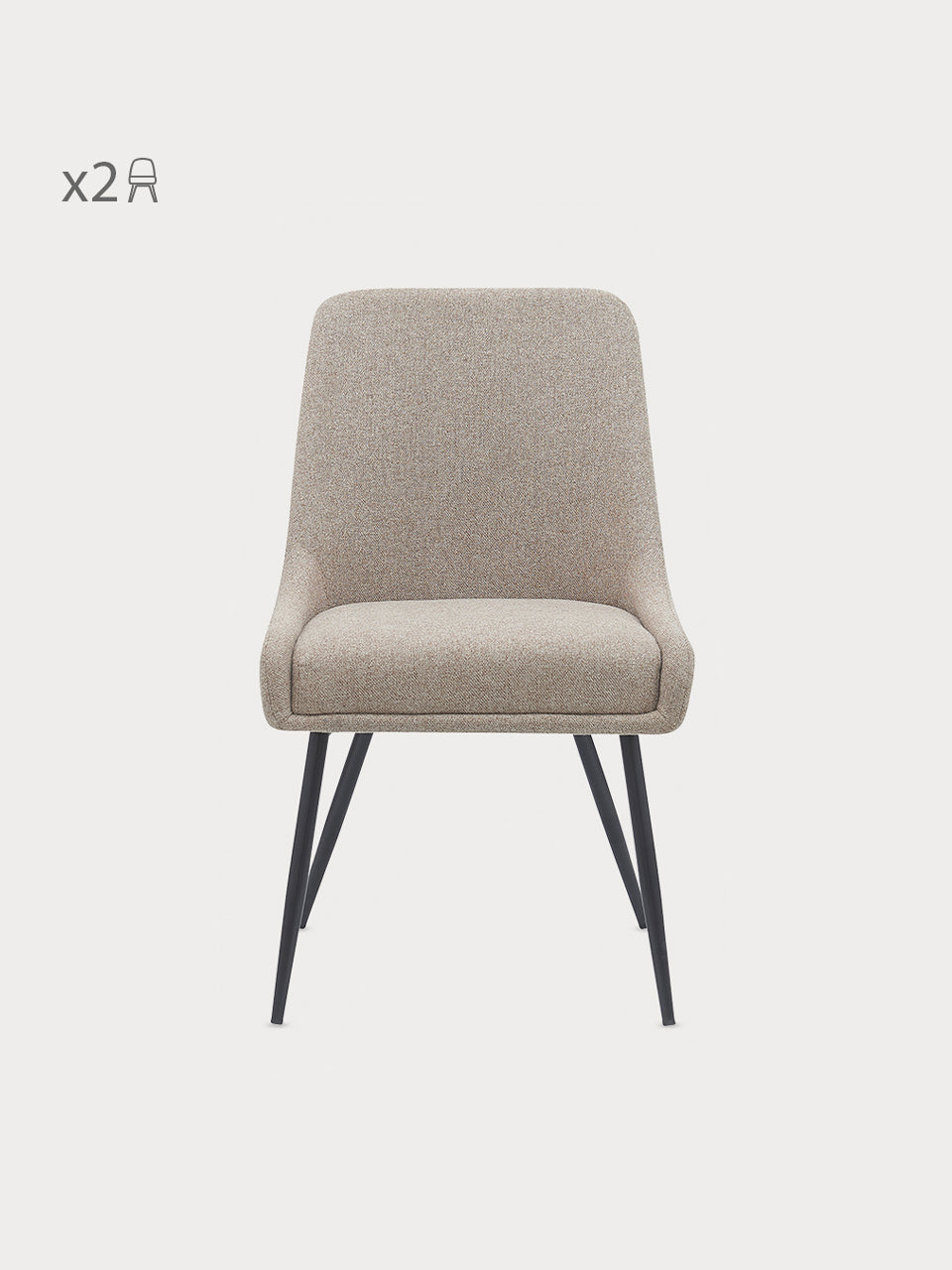 Silla tapizada en tejido beige con patas de metal negro en vista frontal