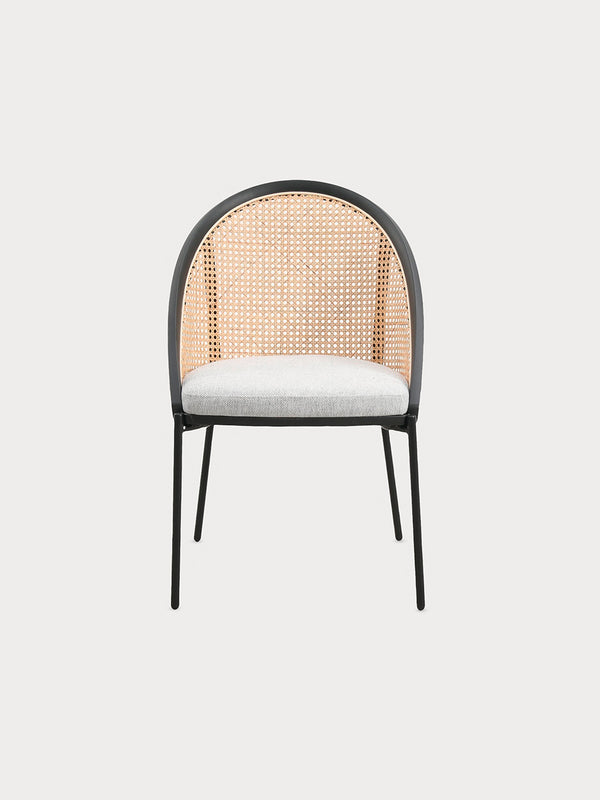 Silla Aurora con respaldo de ratán natural, ideal para comedor mediterráneo
