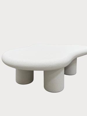 Mesa de centro irregular blanca