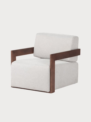 Sillón cuadrado con estructura de madera y tela beige