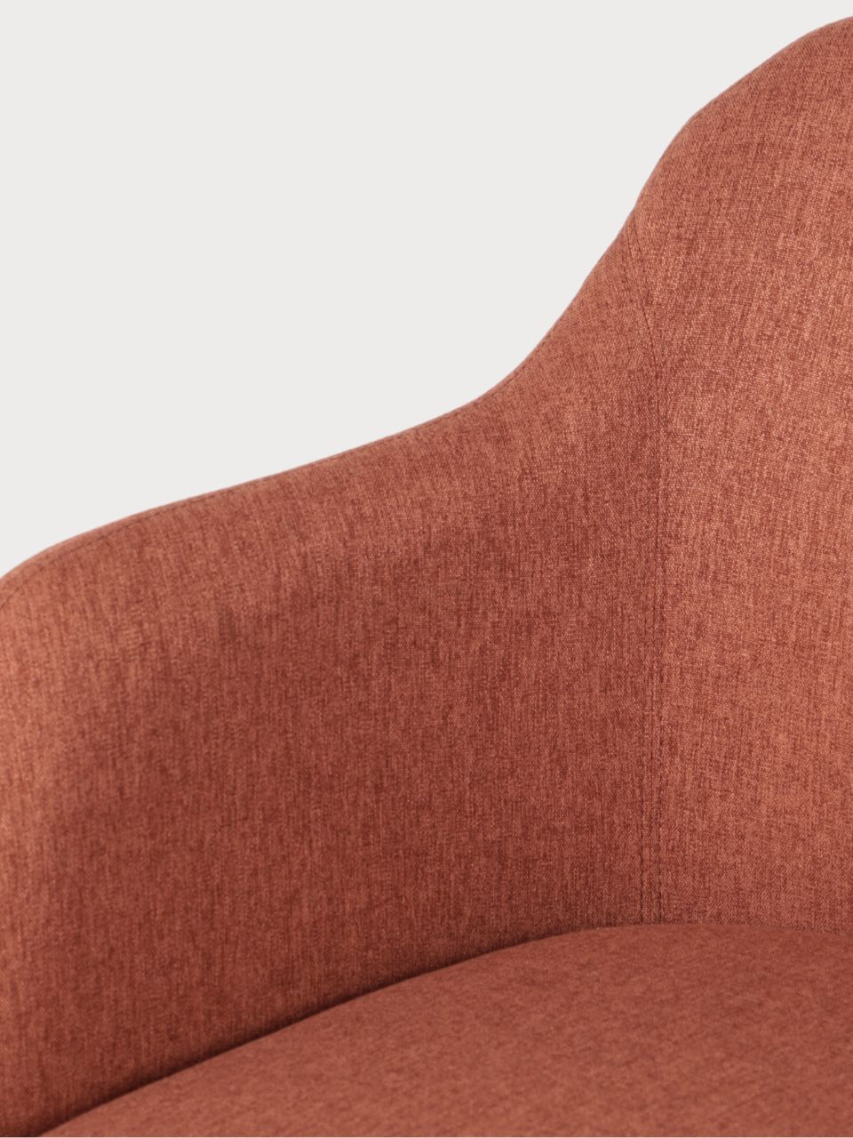 Sillón de diseño con tejido de tela terracota
